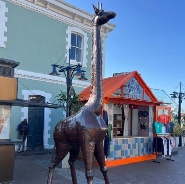 Steel giraffe sculpture at the V&A Waterfront